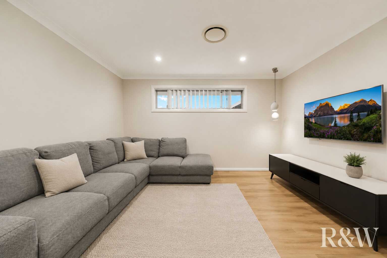 83 HERITAGE DRIVE Appin 83 HERITAGE DRIVE Appin