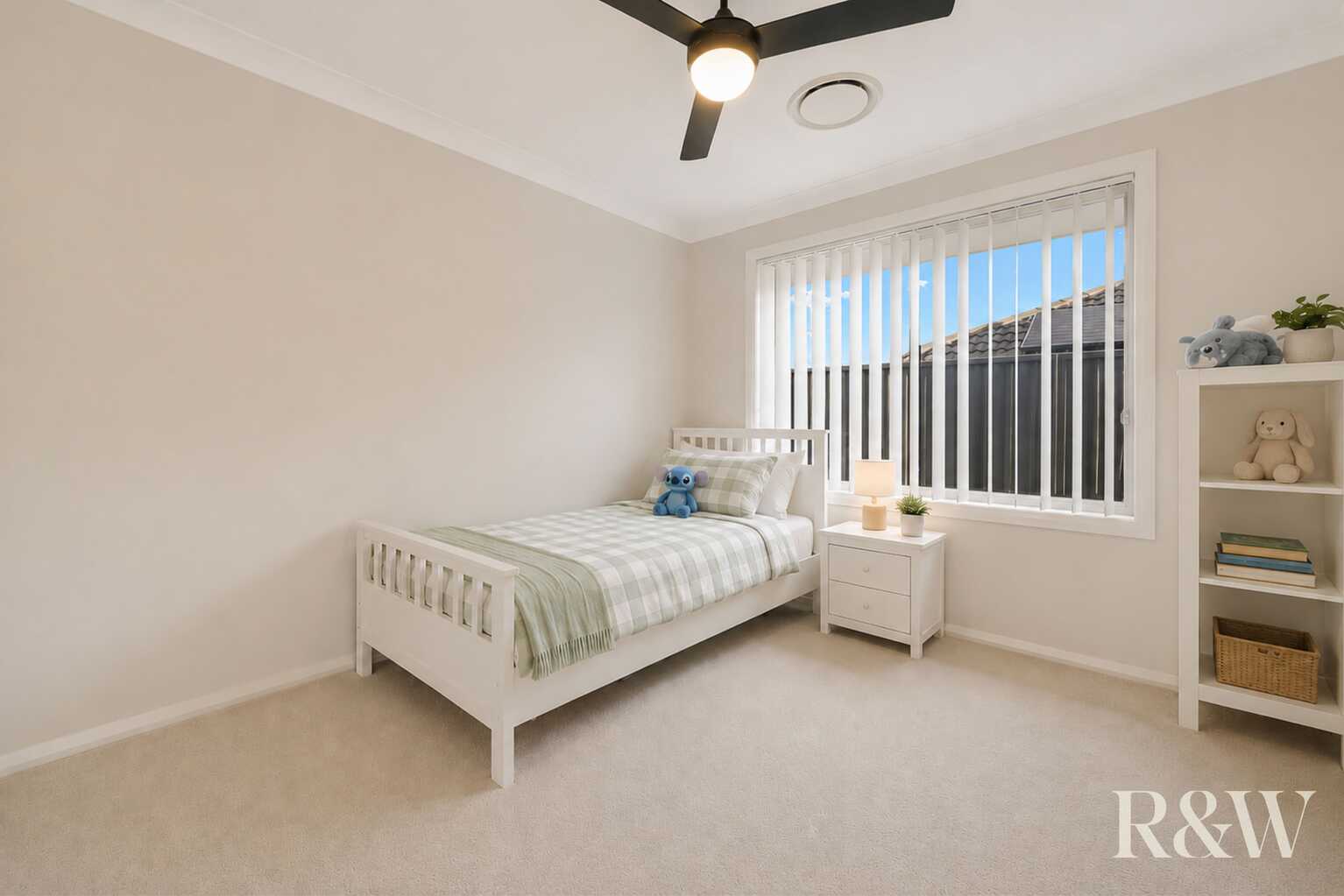 83 HERITAGE DRIVE Appin 83 HERITAGE DRIVE Appin