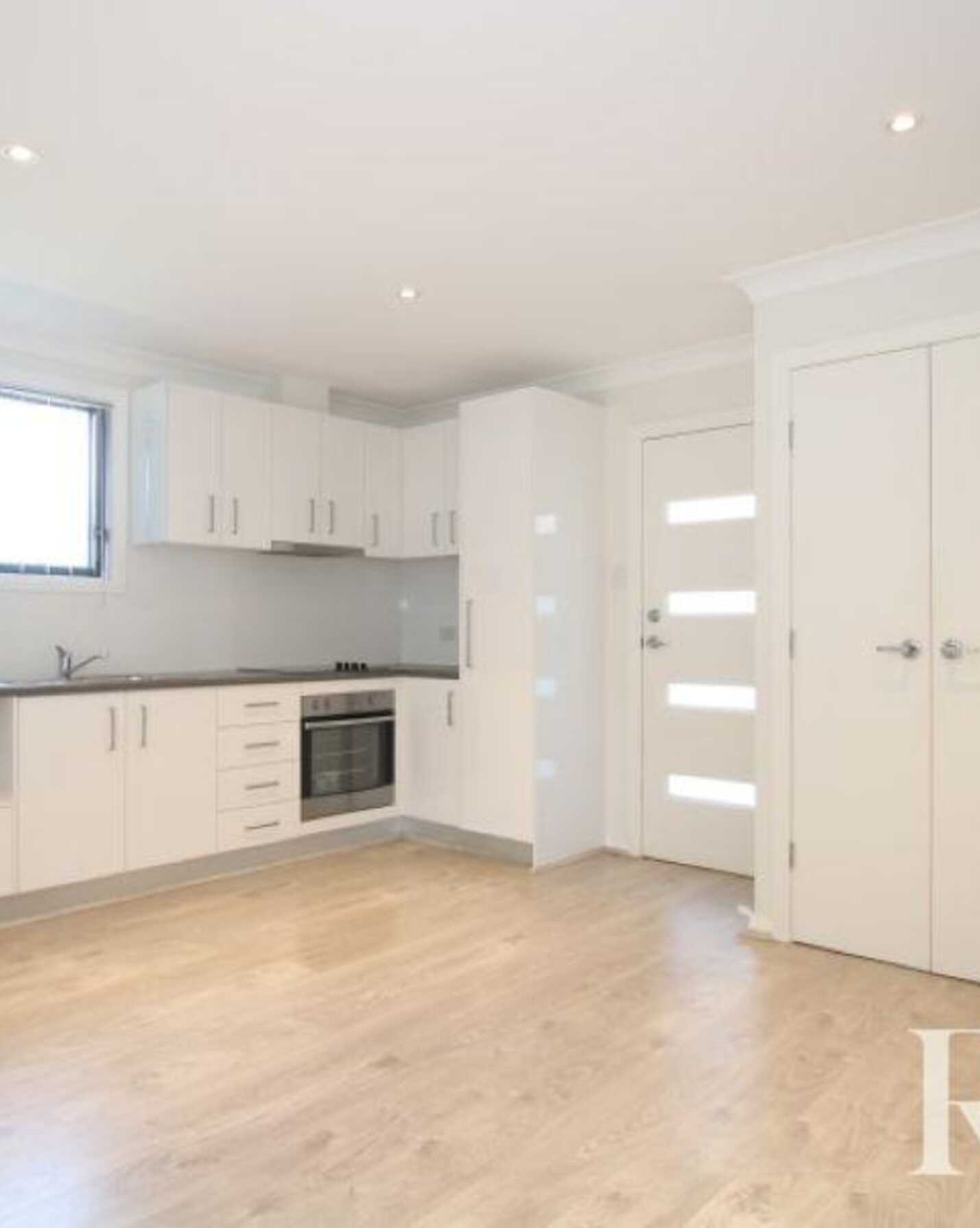 27A St Clair Avenue St Clair, Clair - Thumbnail 2