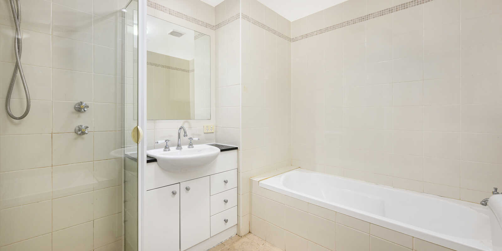 30/15-23 Orara Street Waitara