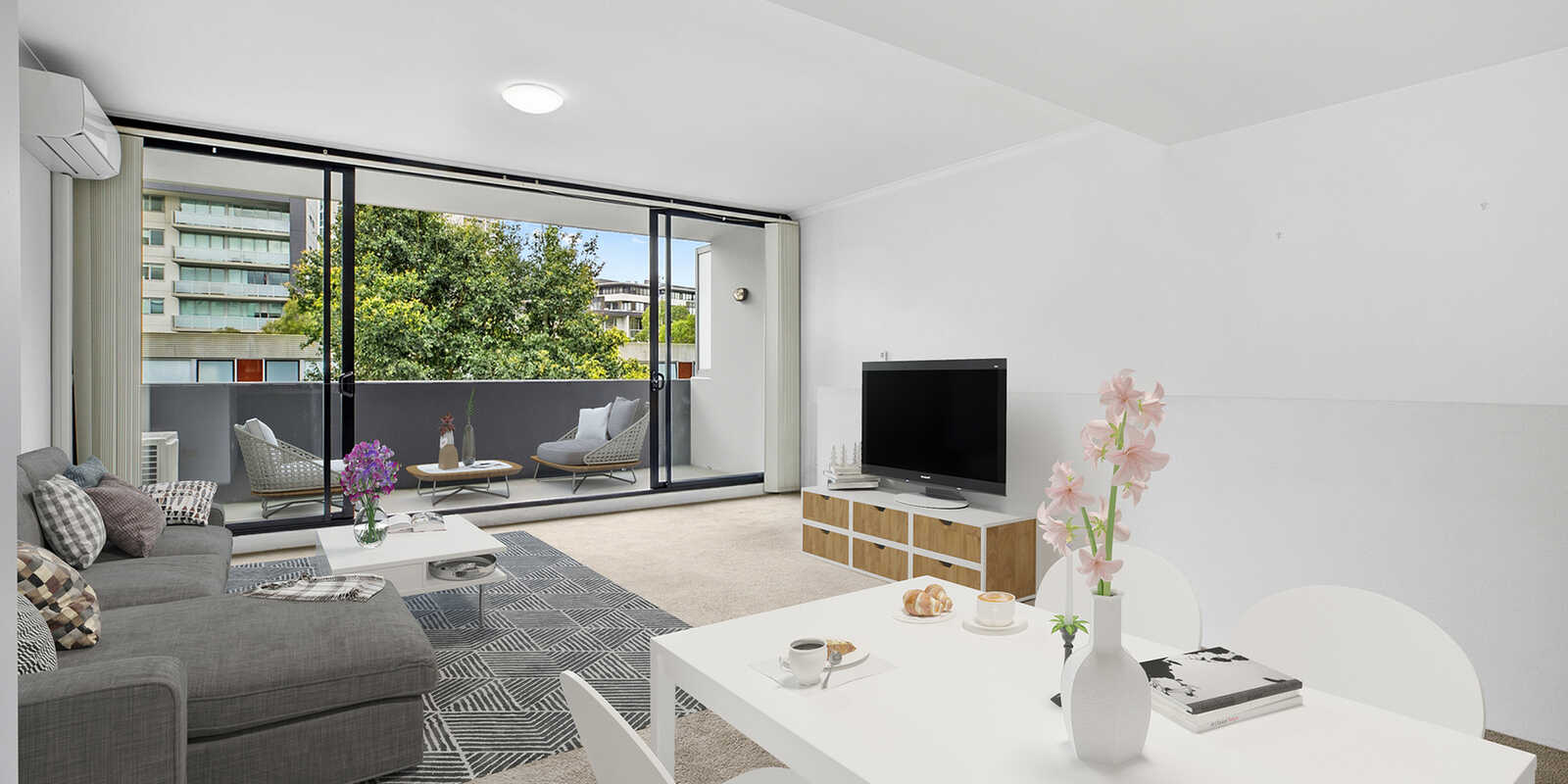 3/4 Hutchinson Walk Zetland
