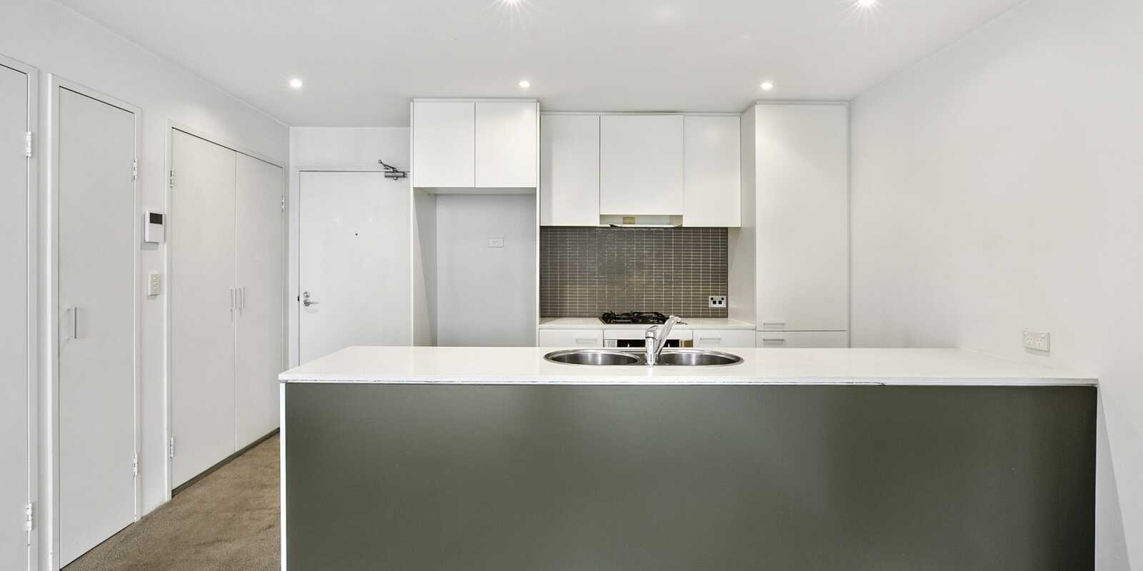 3/4 Hutchinson Walk Zetland