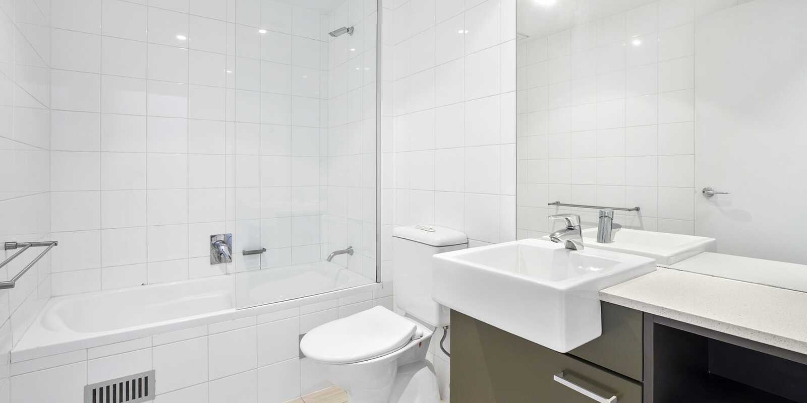 3/4 Hutchinson Walk Zetland