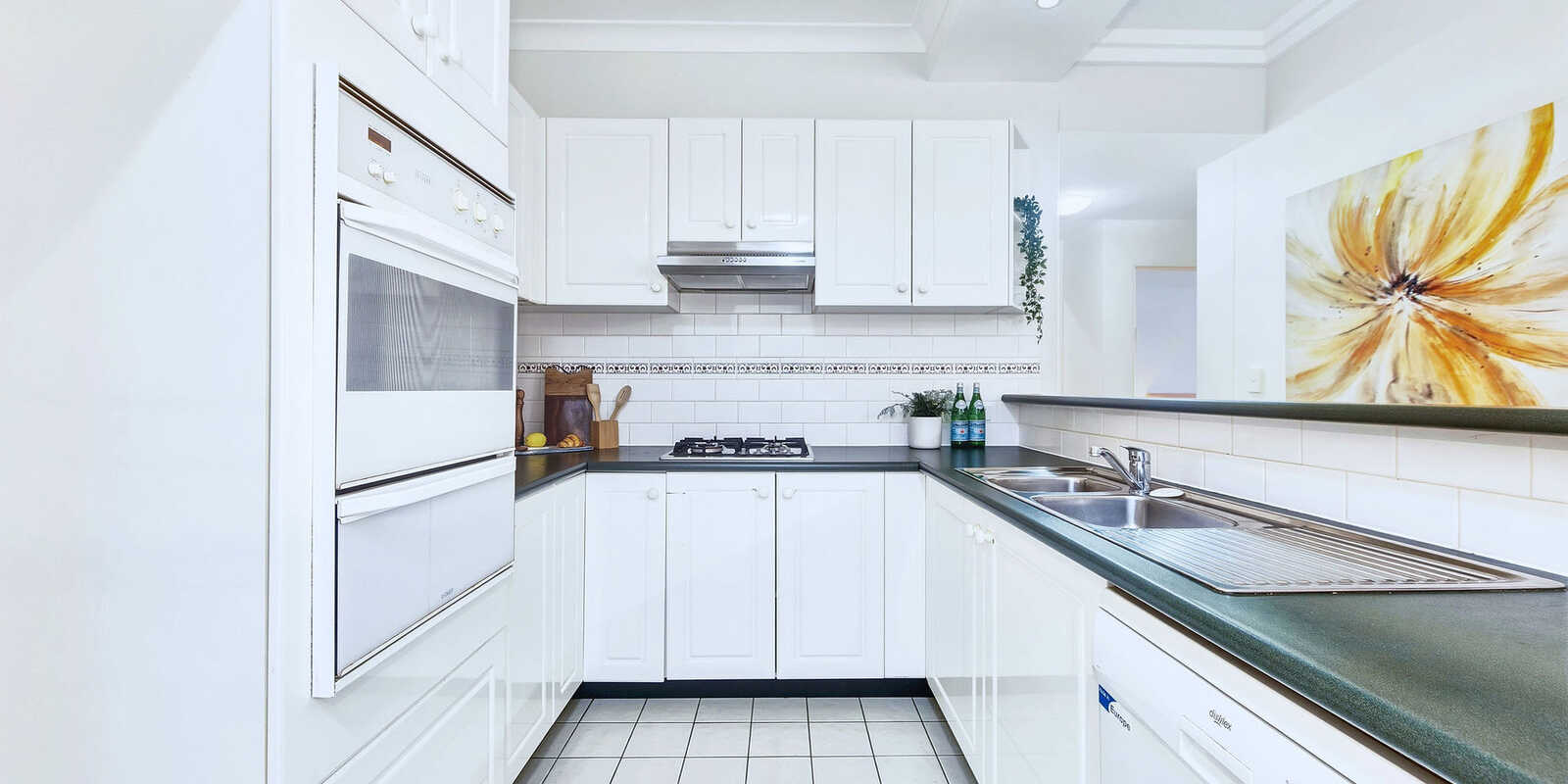 6/267 Miller Street North Sydney