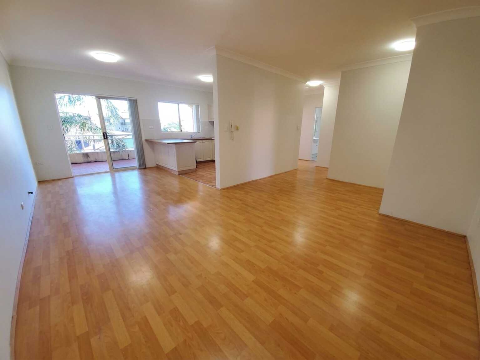 13A/12-16 West St Hurstville
