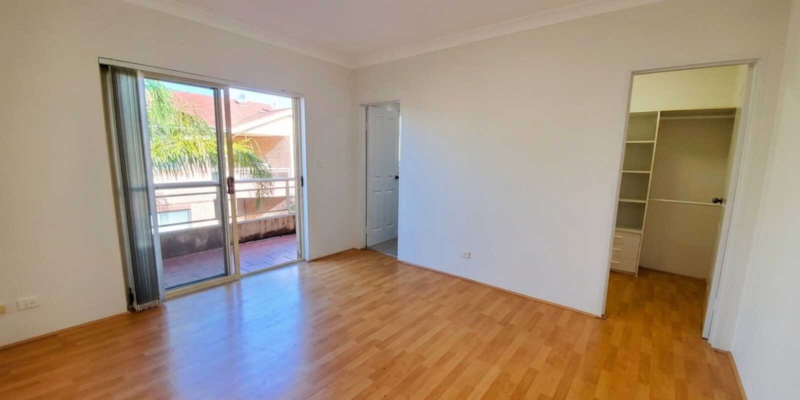 13A/12-16 West St Hurstville