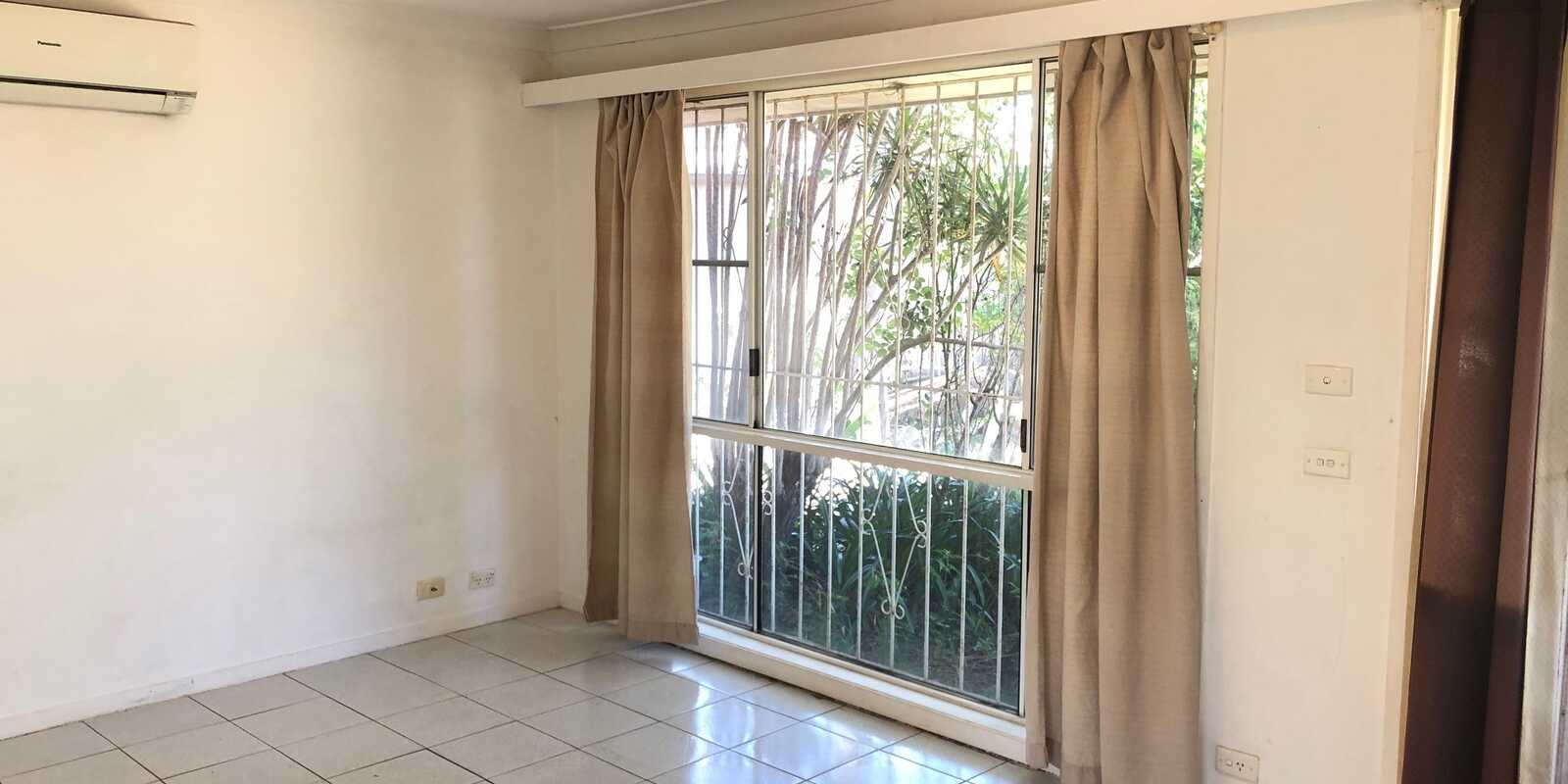 12 Camphorlaurel Court Doonside