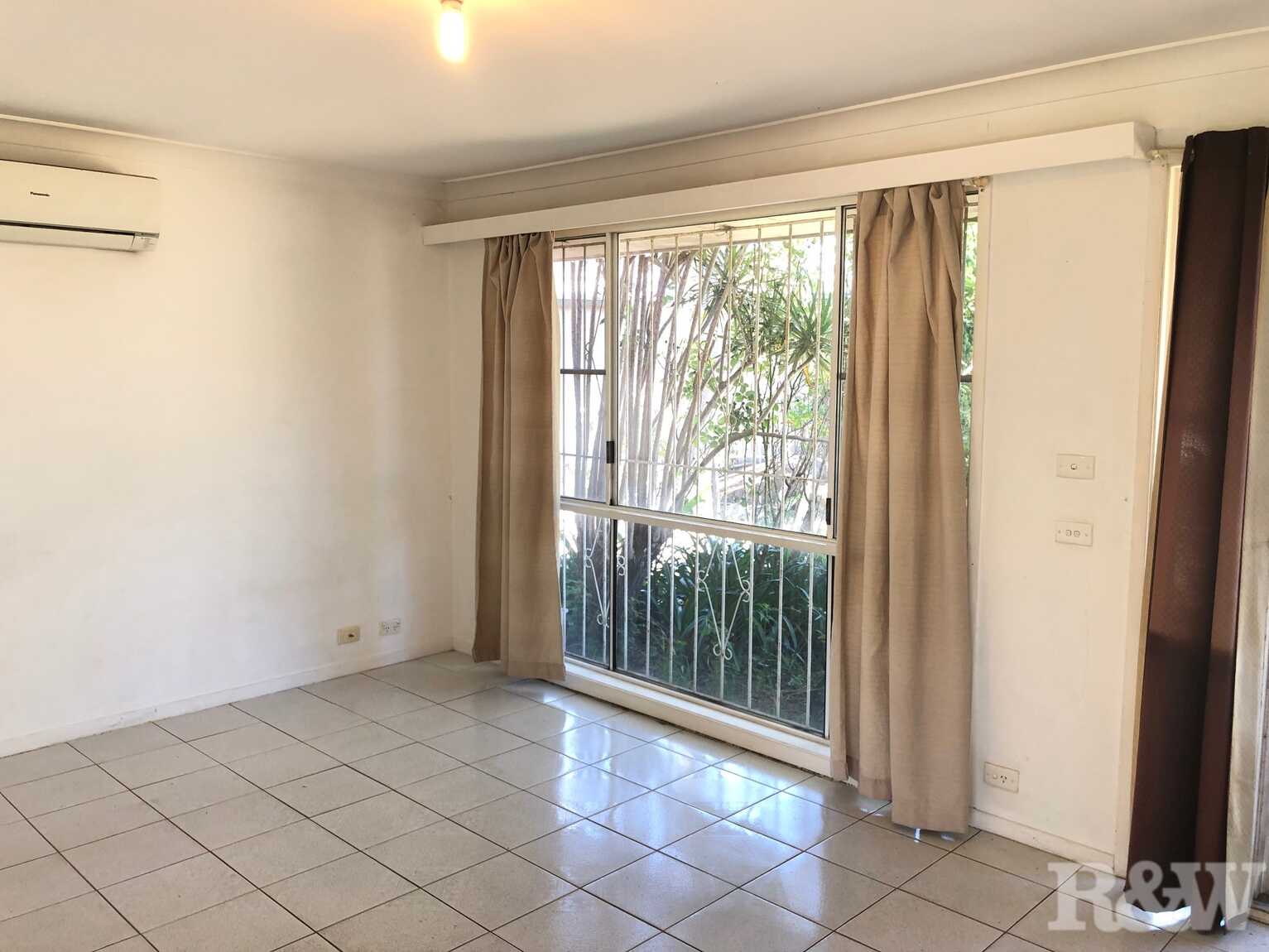 12 Camphorlaurel Court Doonside
