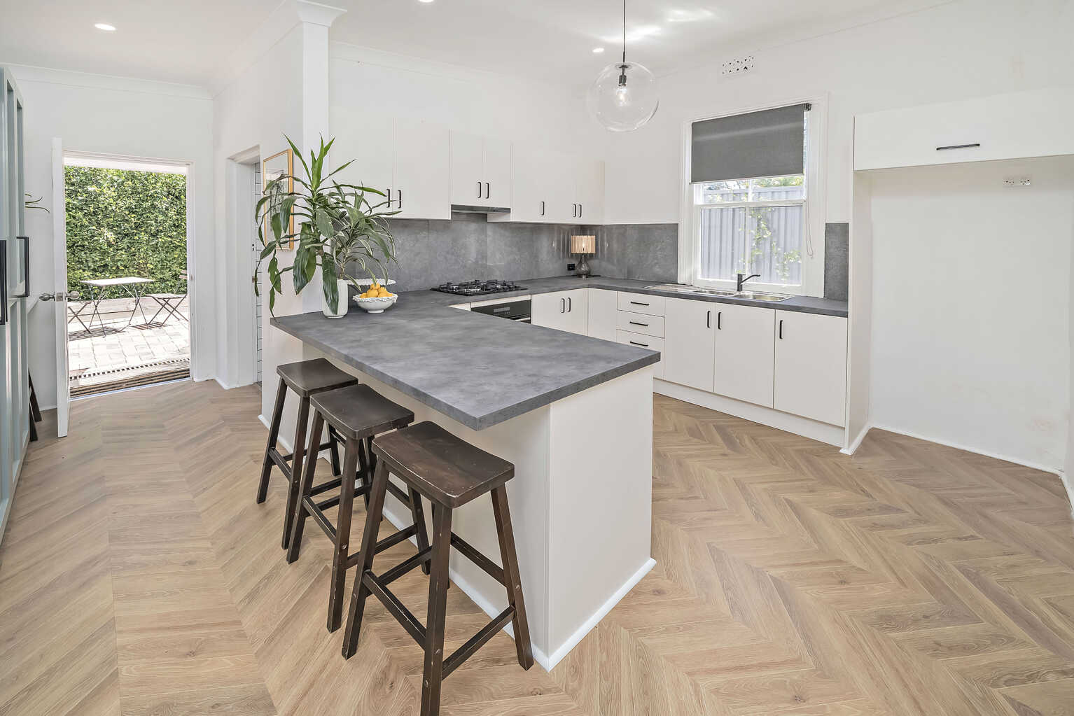 44 The Crescent Homebush