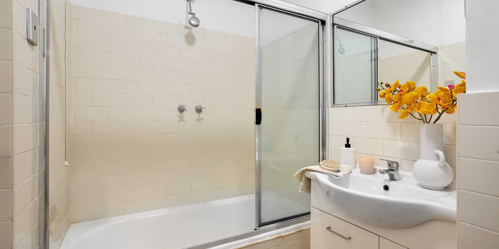 23/7 Beach Road Bondi Beach 23/7 Beach Road Bondi Beach