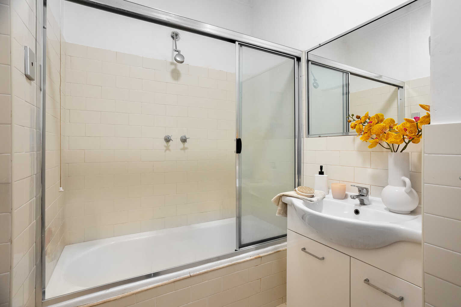 23/7 Beach Road Bondi Beach 23/7 Beach Road Bondi Beach