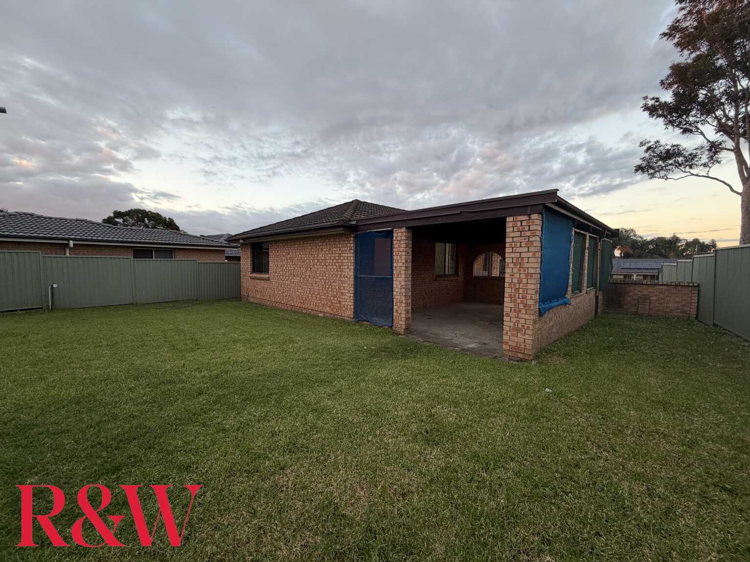 29 Queenscliff Drive Woodbine 29 Queenscliff Drive Woodbine