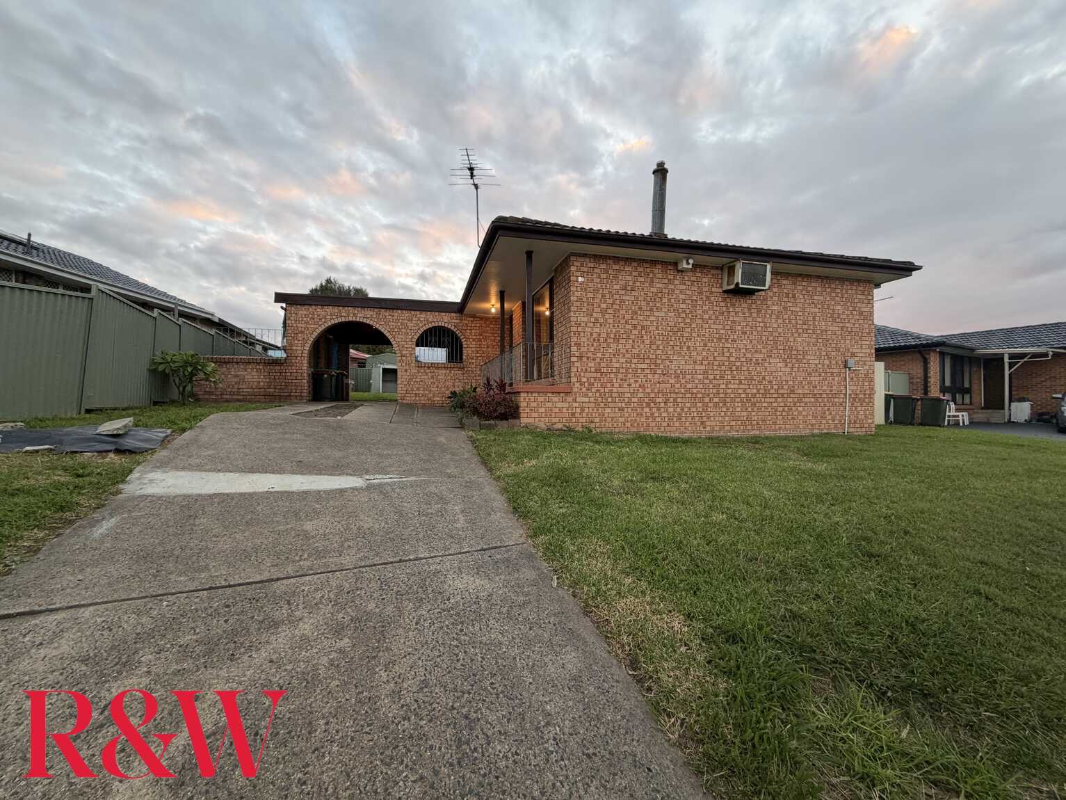 29 Queenscliff Drive Woodbine 29 Queenscliff Drive Woodbine