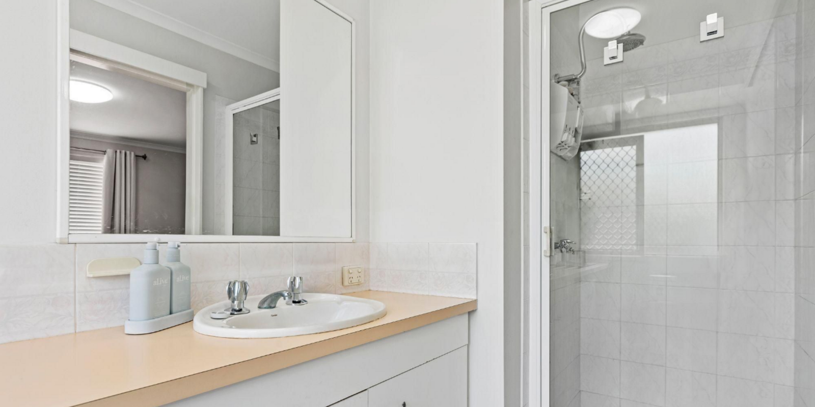 135 - 137 Smiths Road Caboolture 135 - 137 Smiths Road Caboolture