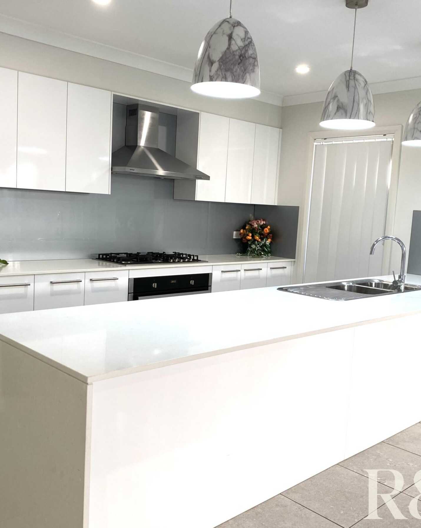 71 Richards Loop Oran Park, Park - Thumbnail 3