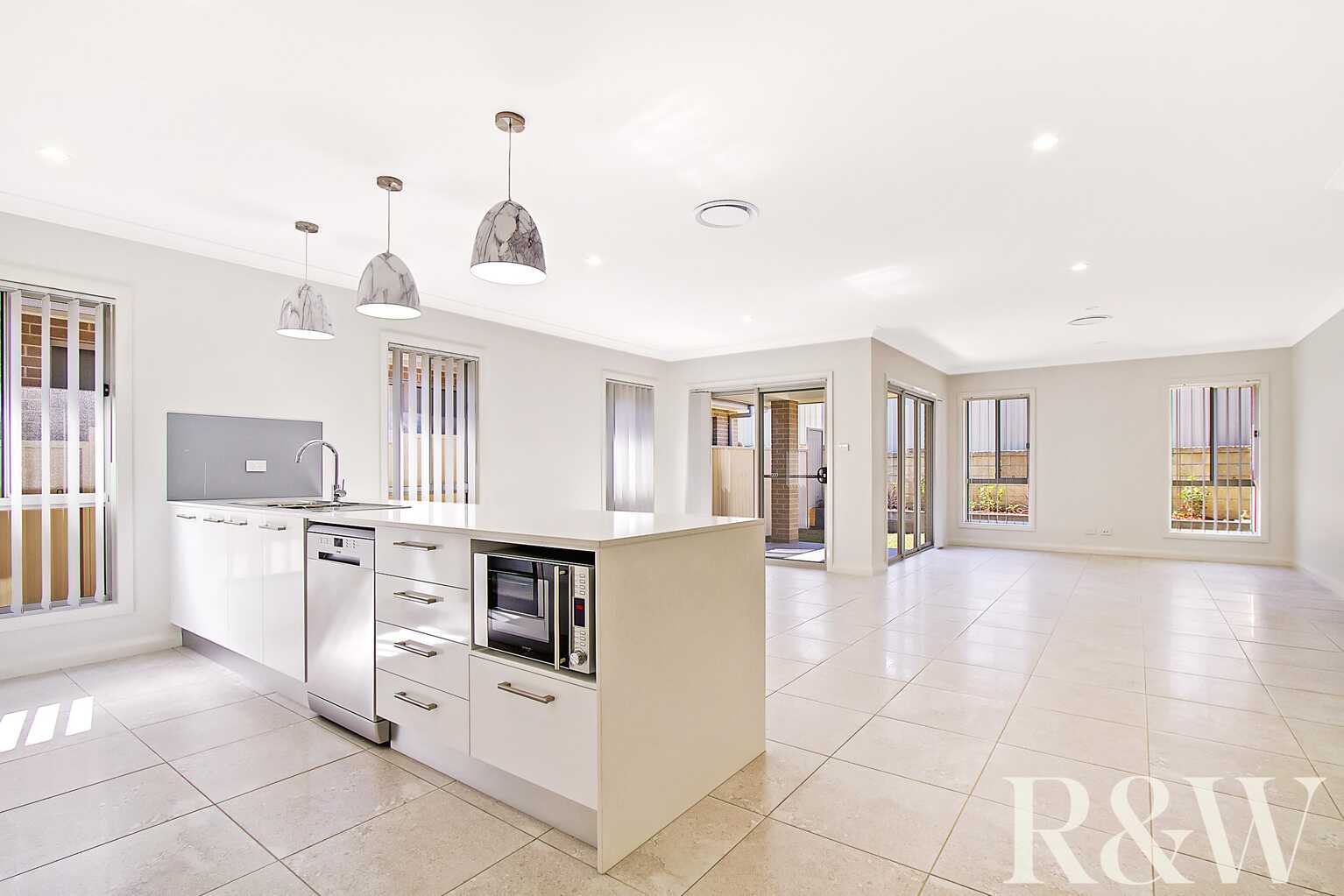 71 Richards Loop Oran Park 71 Richards Loop Oran Park