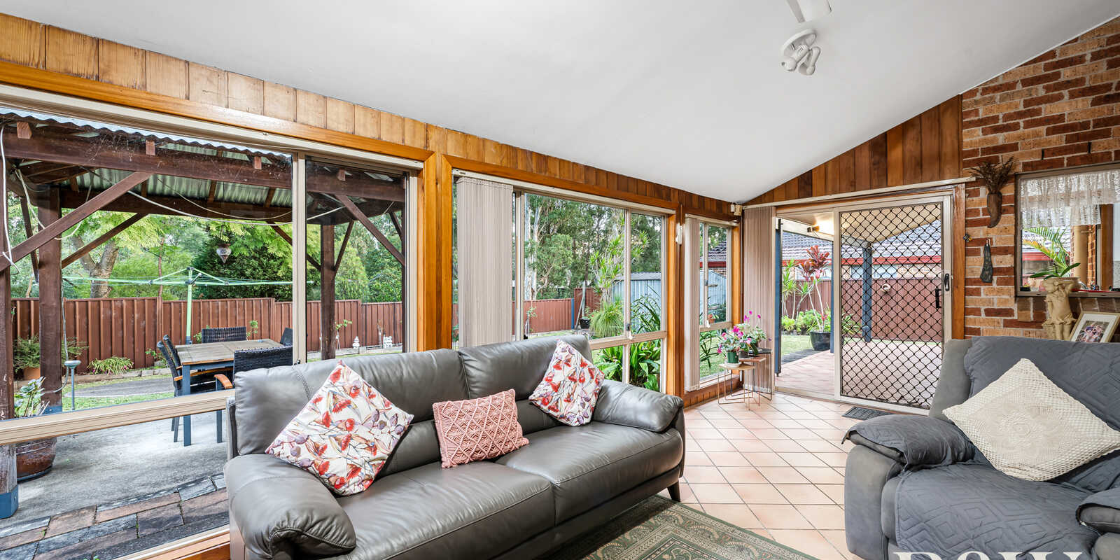 16 Fallon Close Quakers Hill 16 Fallon Close Quakers Hill