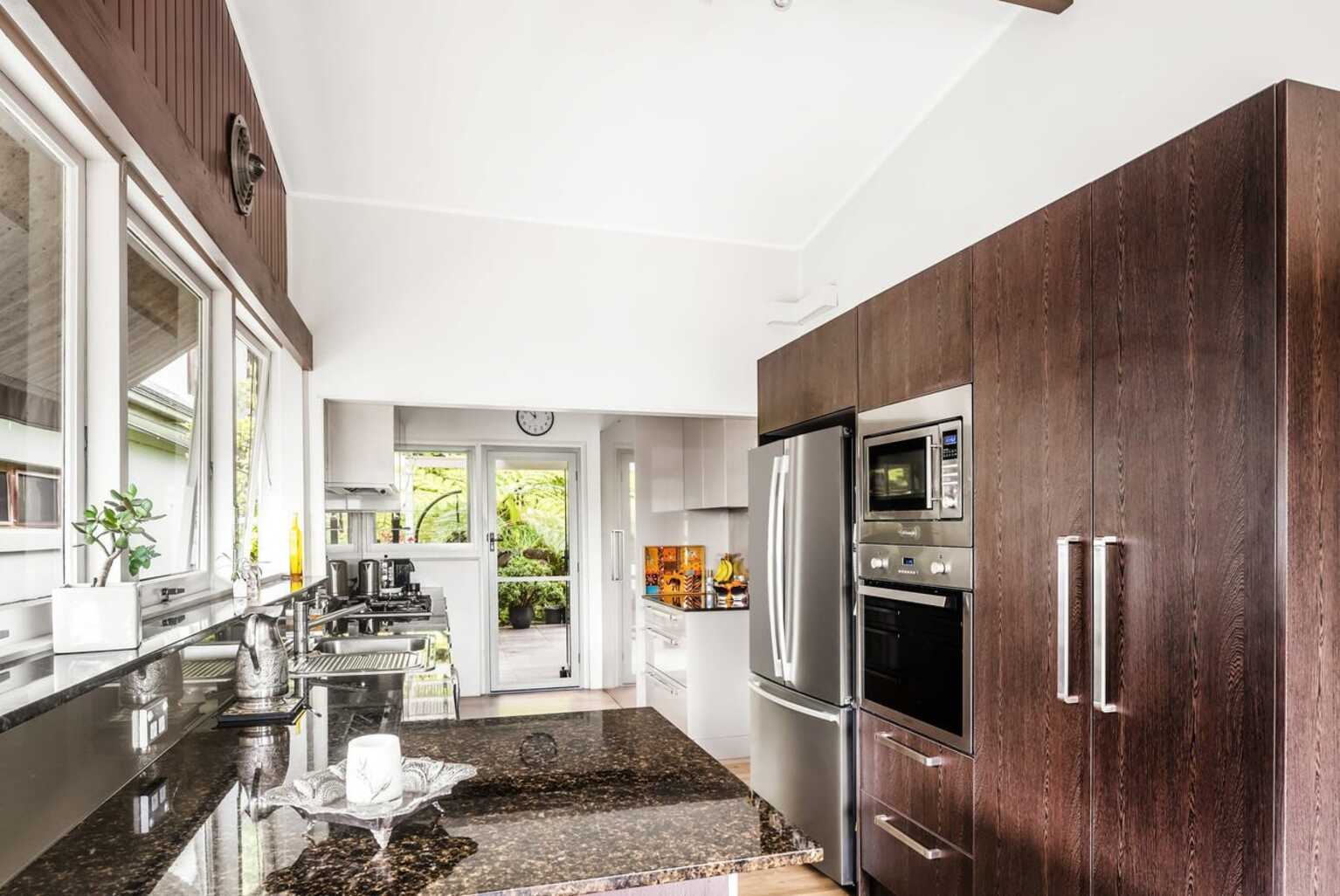 72  Minnamurra Road Northbridge