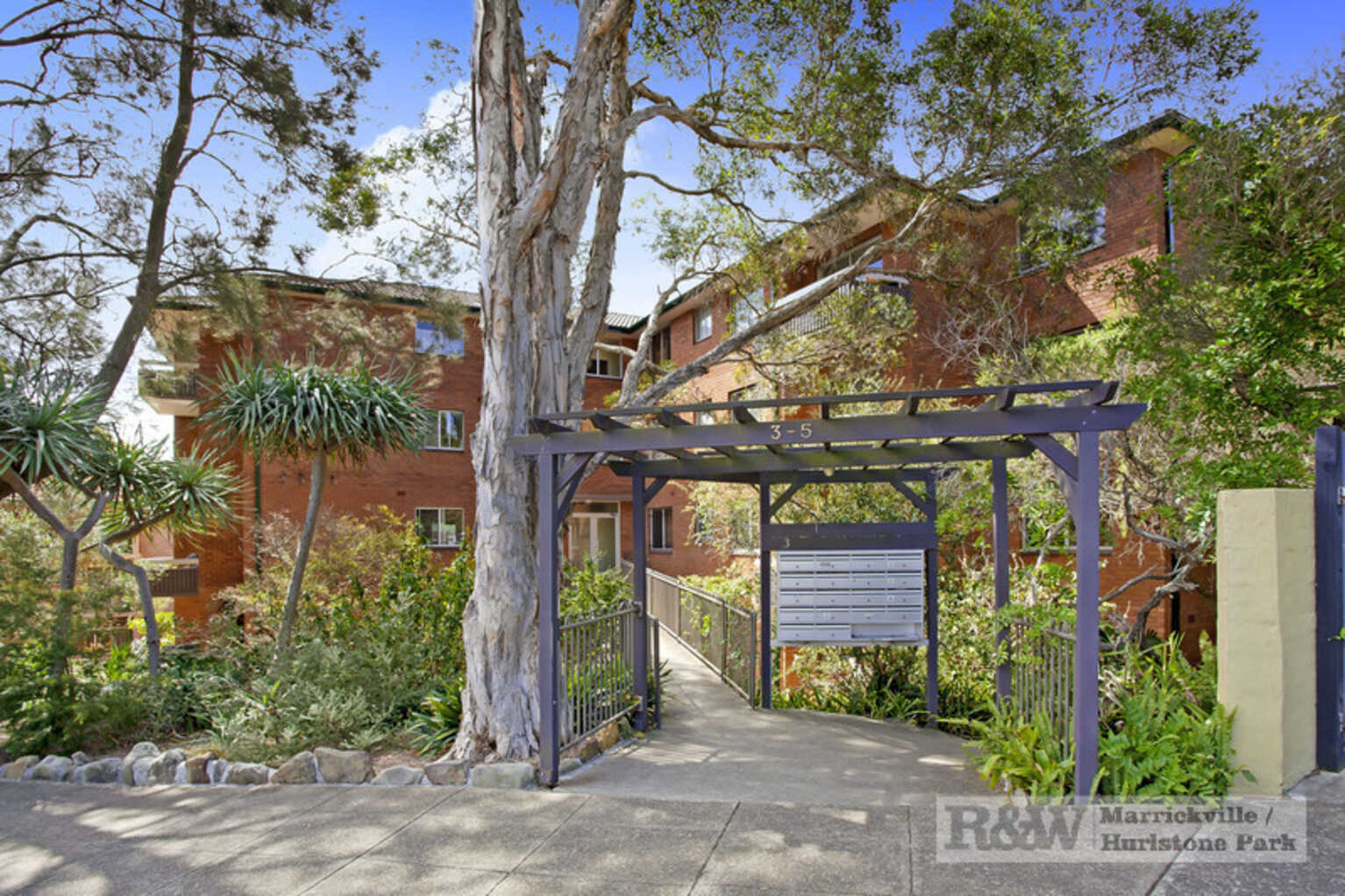 3/3-5 Riverside Crescent Marrickville