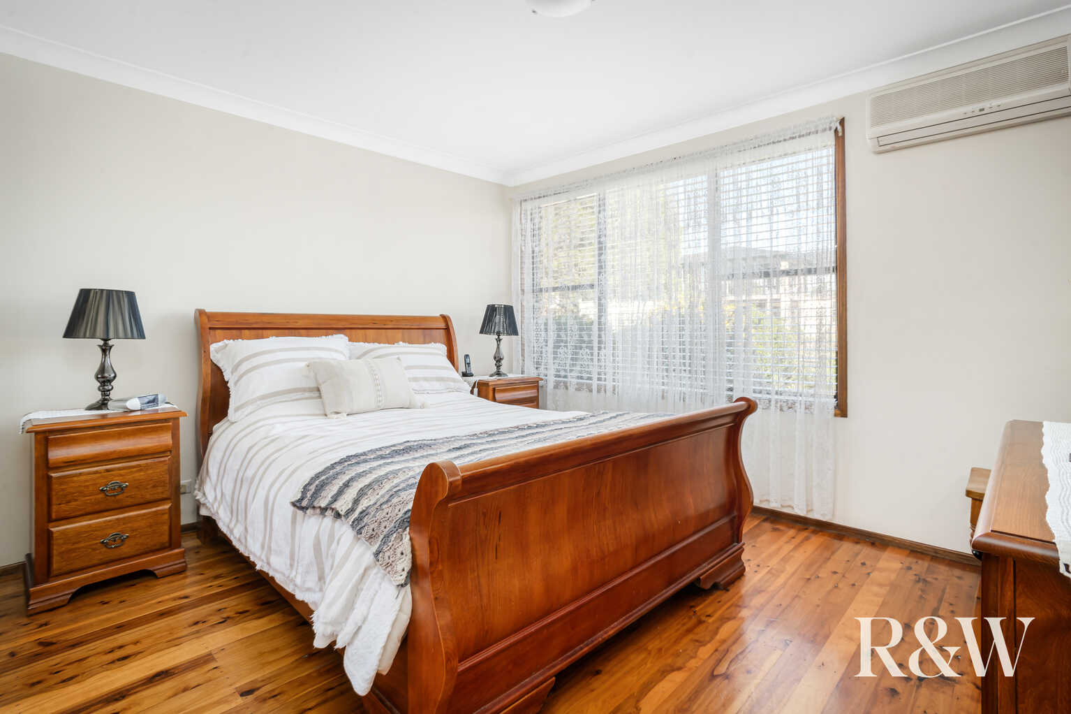 33 Clyde Avenue St Clair 33 Clyde Avenue St Clair