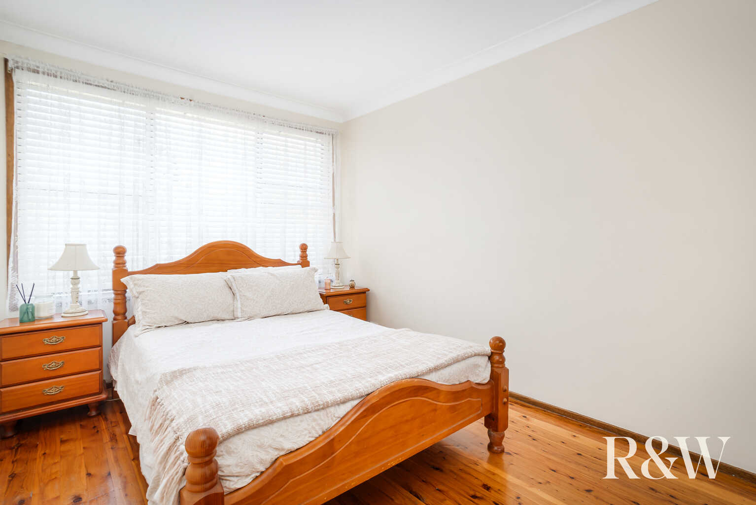 33 Clyde Avenue St Clair 33 Clyde Avenue St Clair