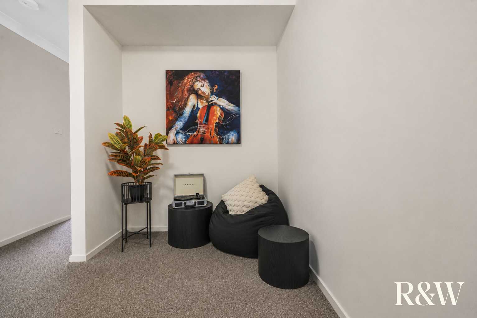 3 HIGHLAND CLOSE Macquarie Links 3 HIGHLAND CLOSE Macquarie Links