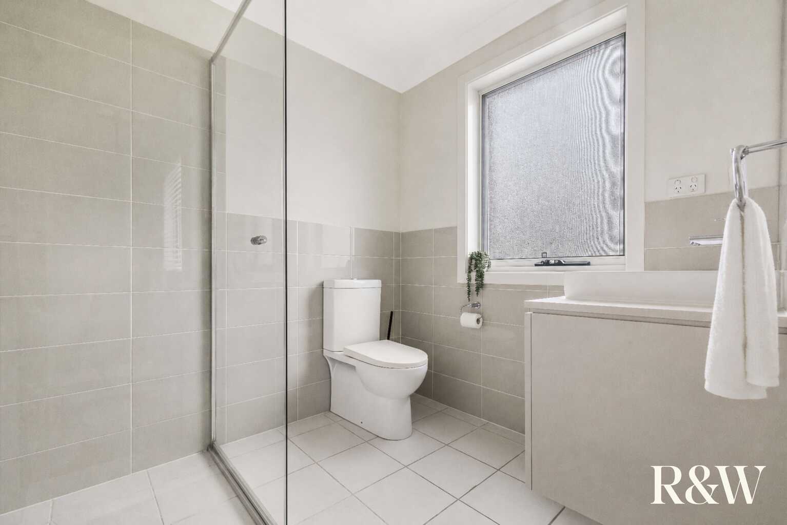 3 HIGHLAND CLOSE Macquarie Links 3 HIGHLAND CLOSE Macquarie Links