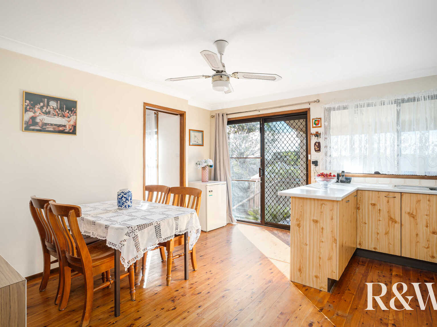 33 Clyde Avenue St Clair 33 Clyde Avenue St Clair