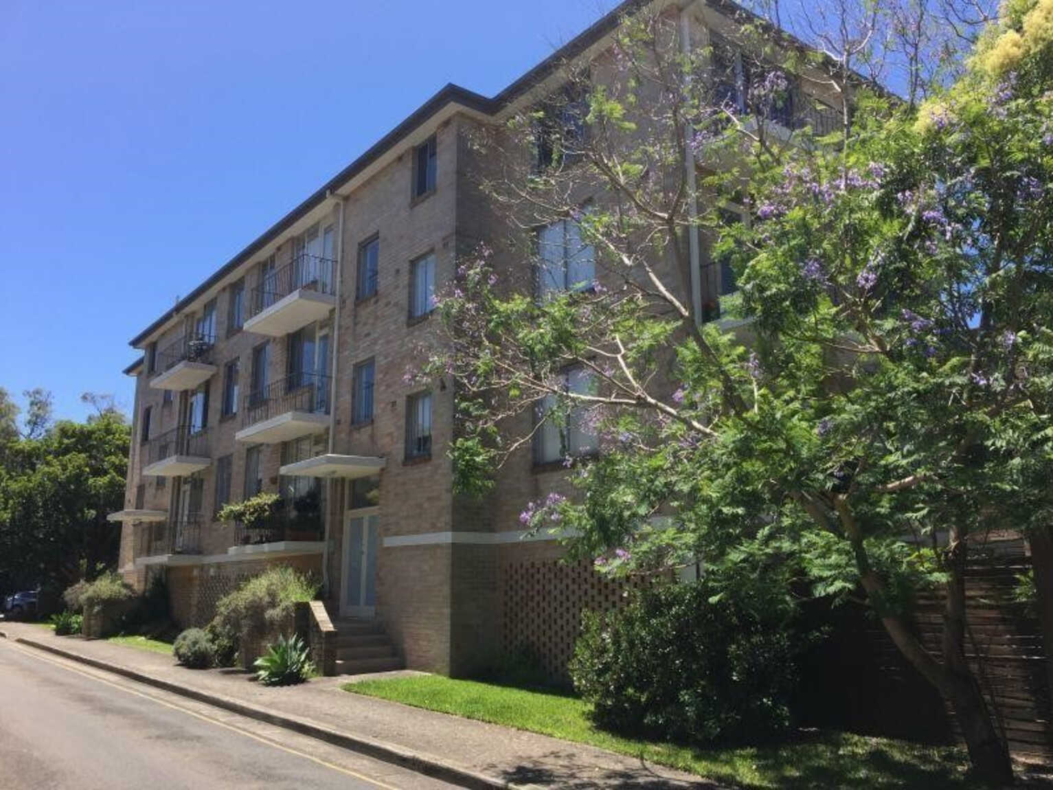 9/3 Clifford Street Mosman