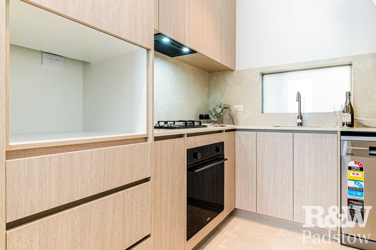 33A Faraday Road Padstow
