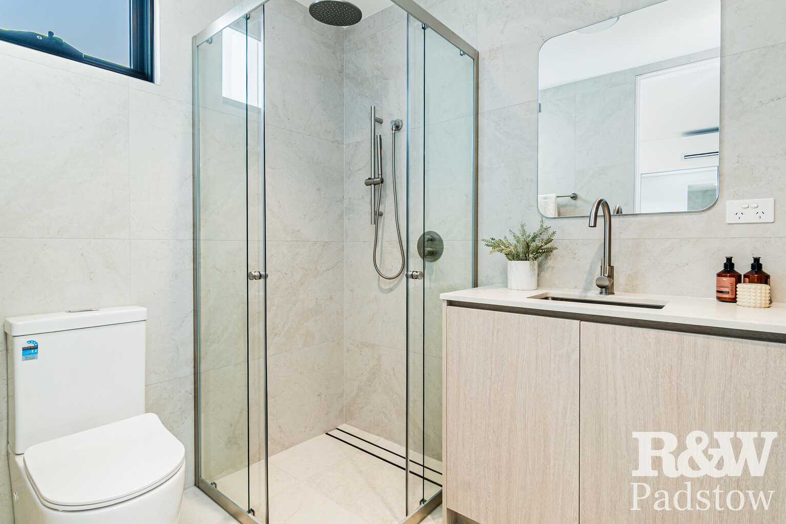 33A Faraday Road Padstow