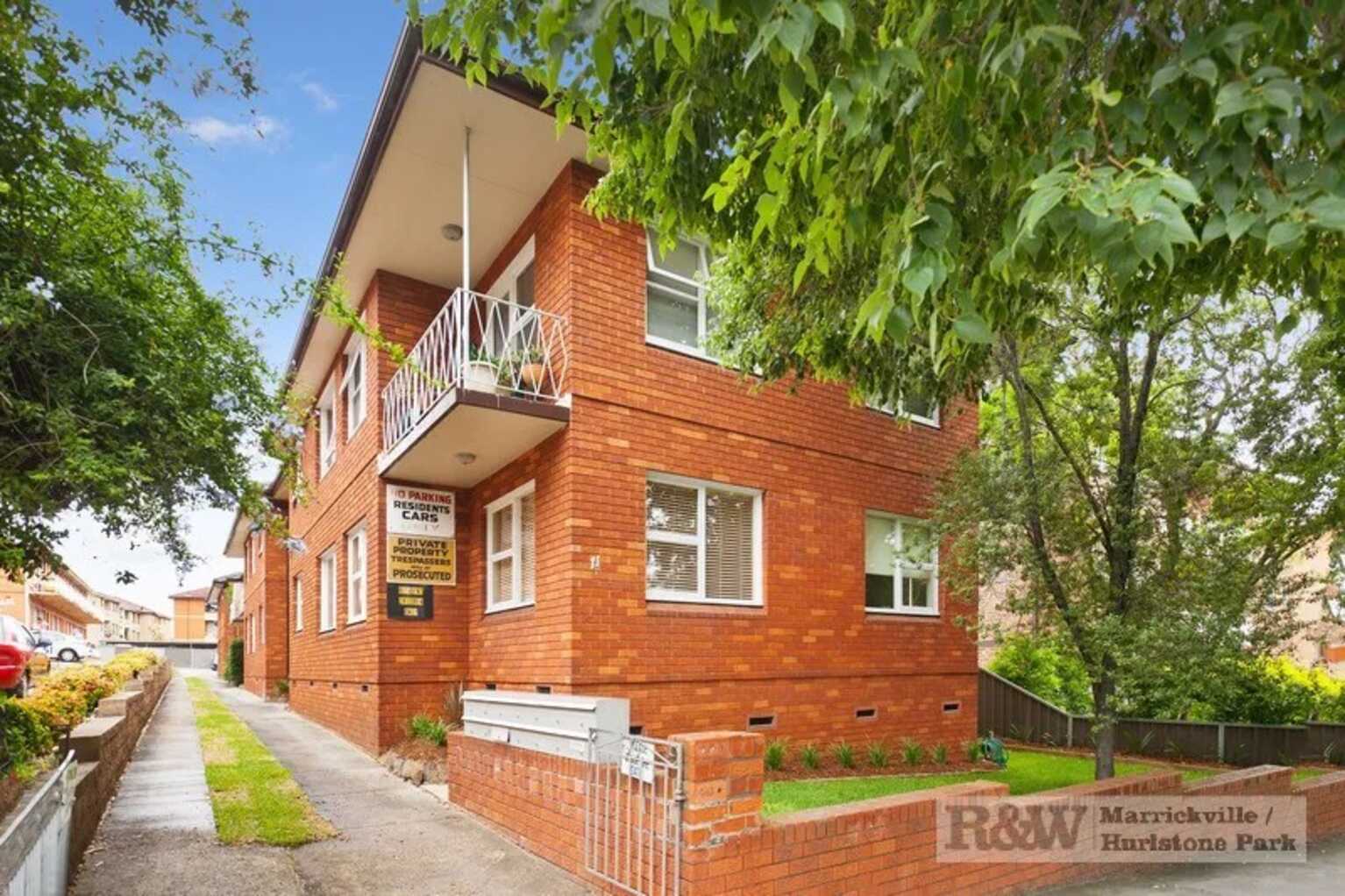 1/11 Myra Road Dulwich Hill