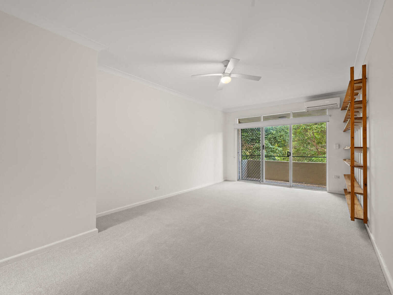 13/8 Minter Street Canterbury