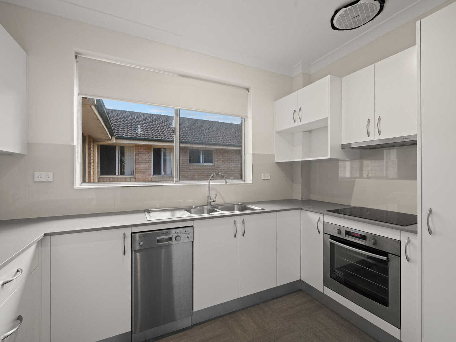 13/8 Minter Street Canterbury