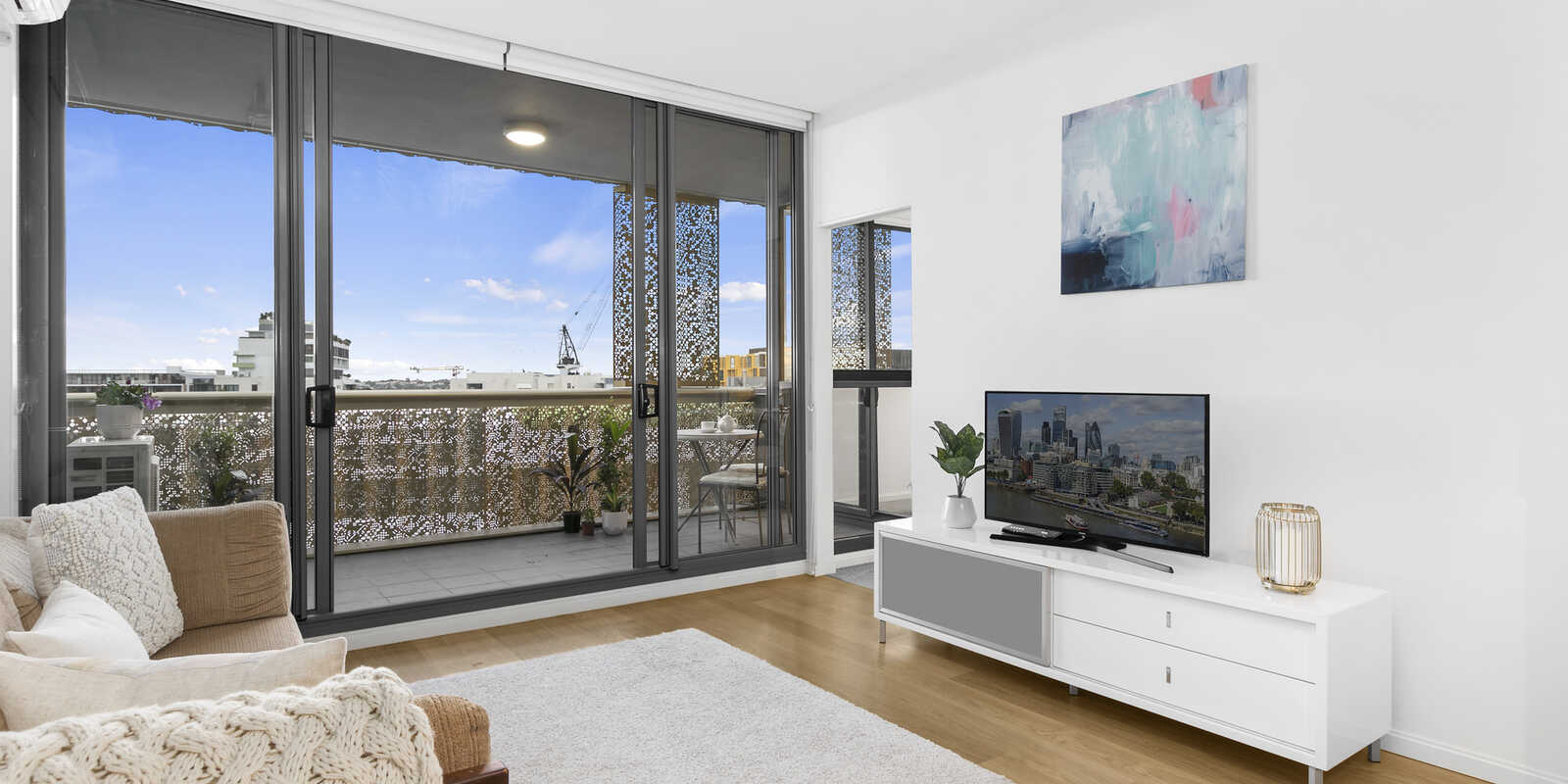 807/17 Gadigal Avenue Zetland