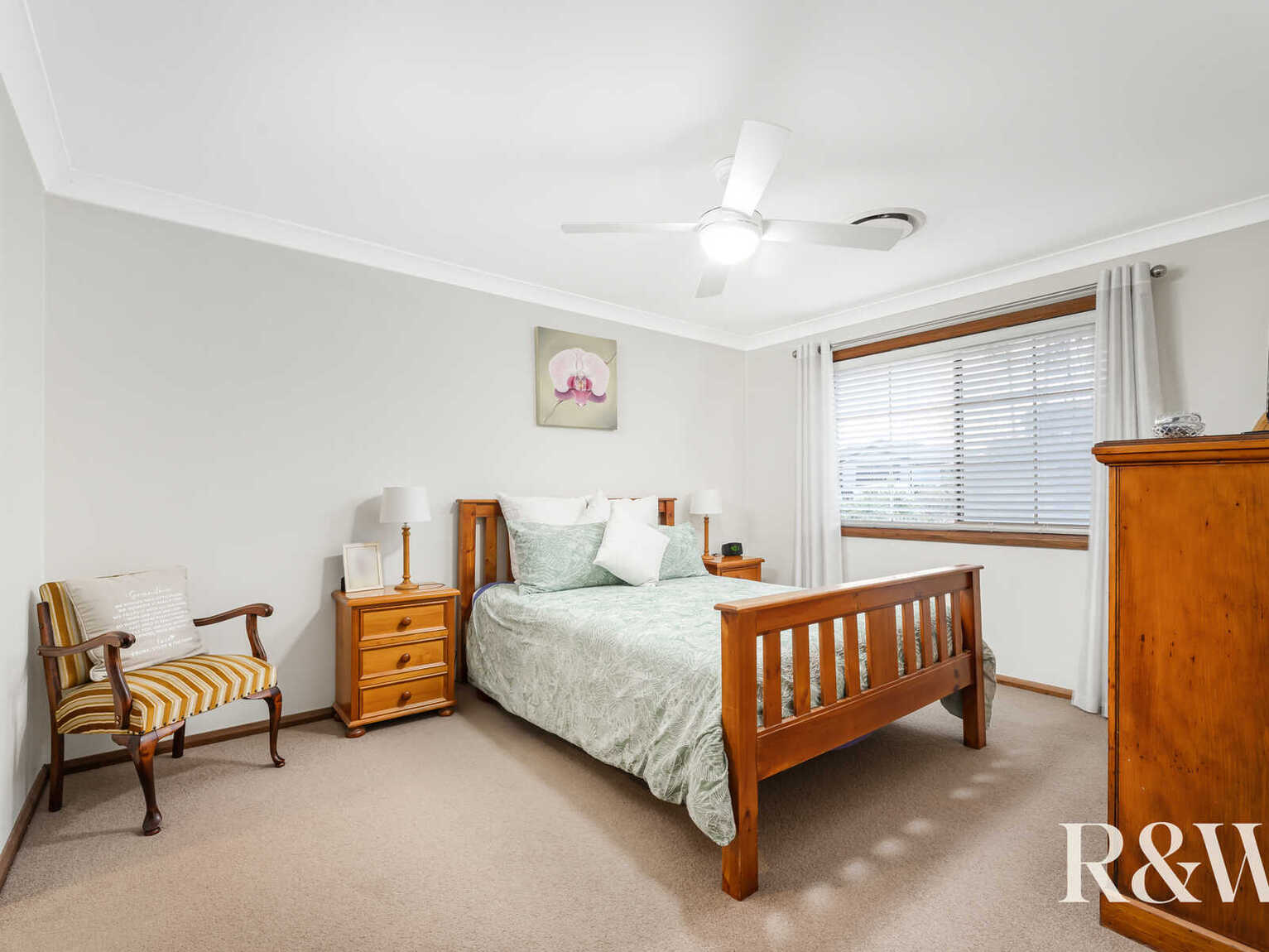 16 Fallon Close Quakers Hill 16 Fallon Close Quakers Hill
