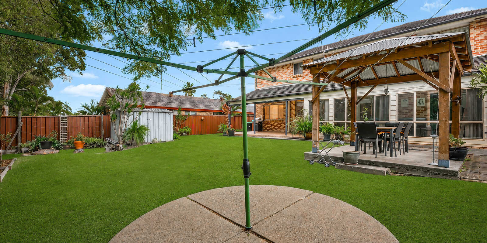 16 Fallon Close Quakers Hill 16 Fallon Close Quakers Hill