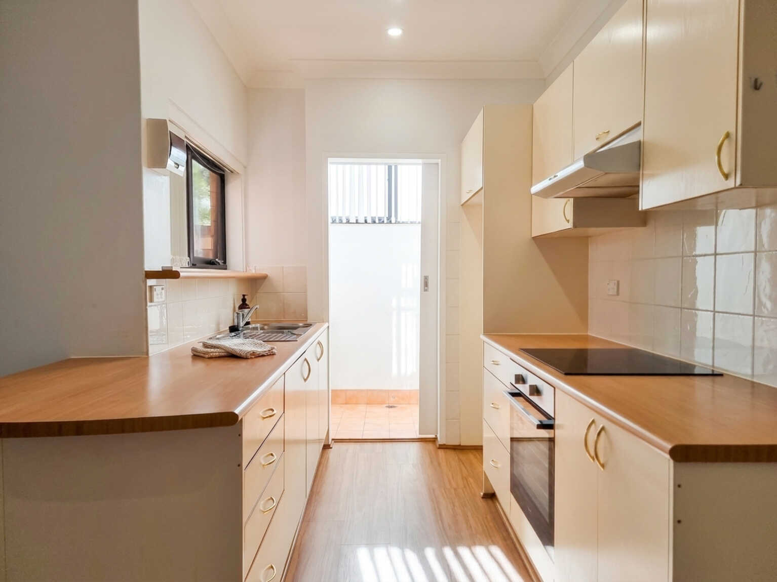 30/34 The Crescent Dee Why