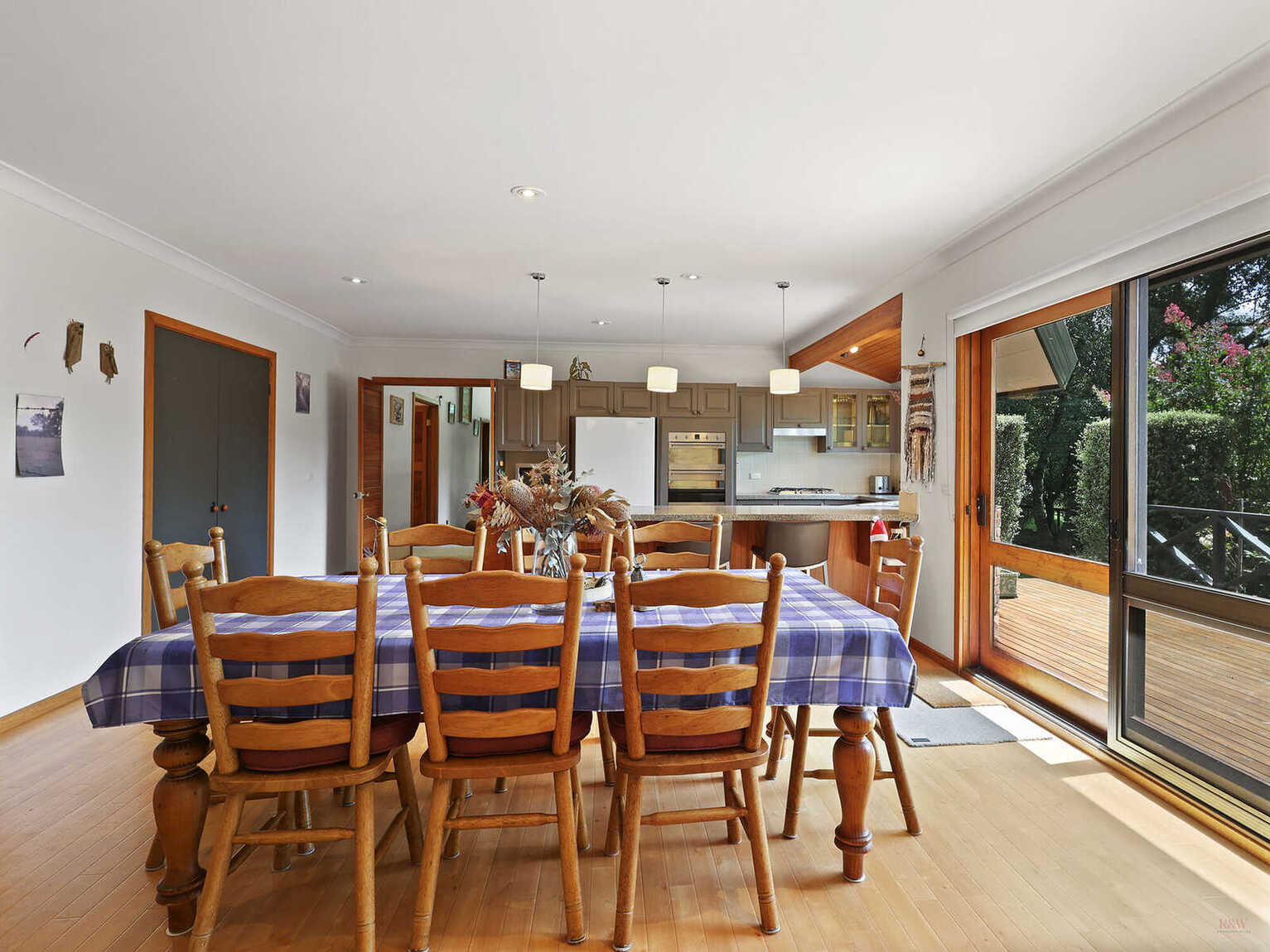 9 Farnborough Drive Moss Vale 9 Farnborough Drive Moss Vale