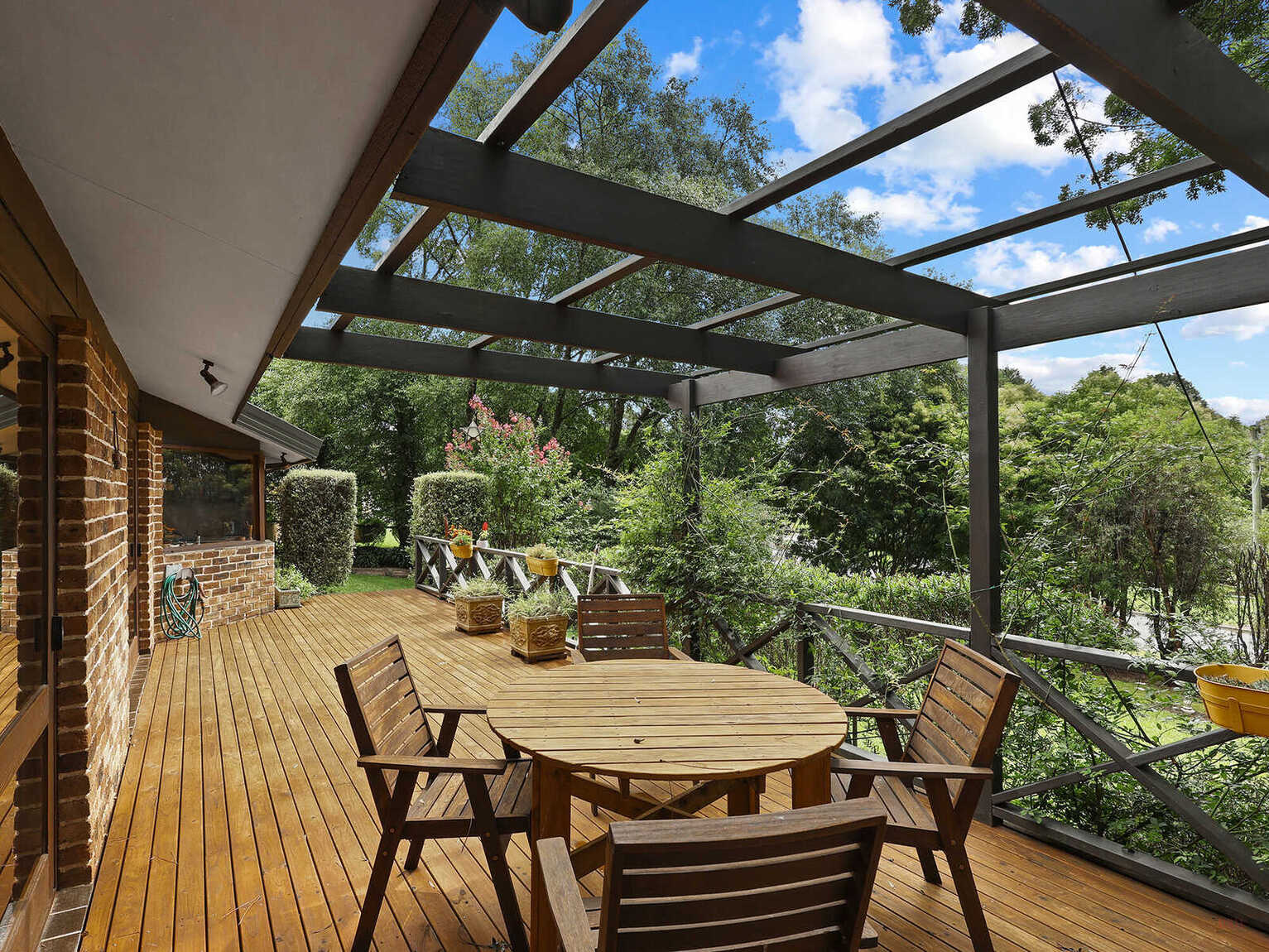 9 Farnborough Drive Moss Vale 9 Farnborough Drive Moss Vale