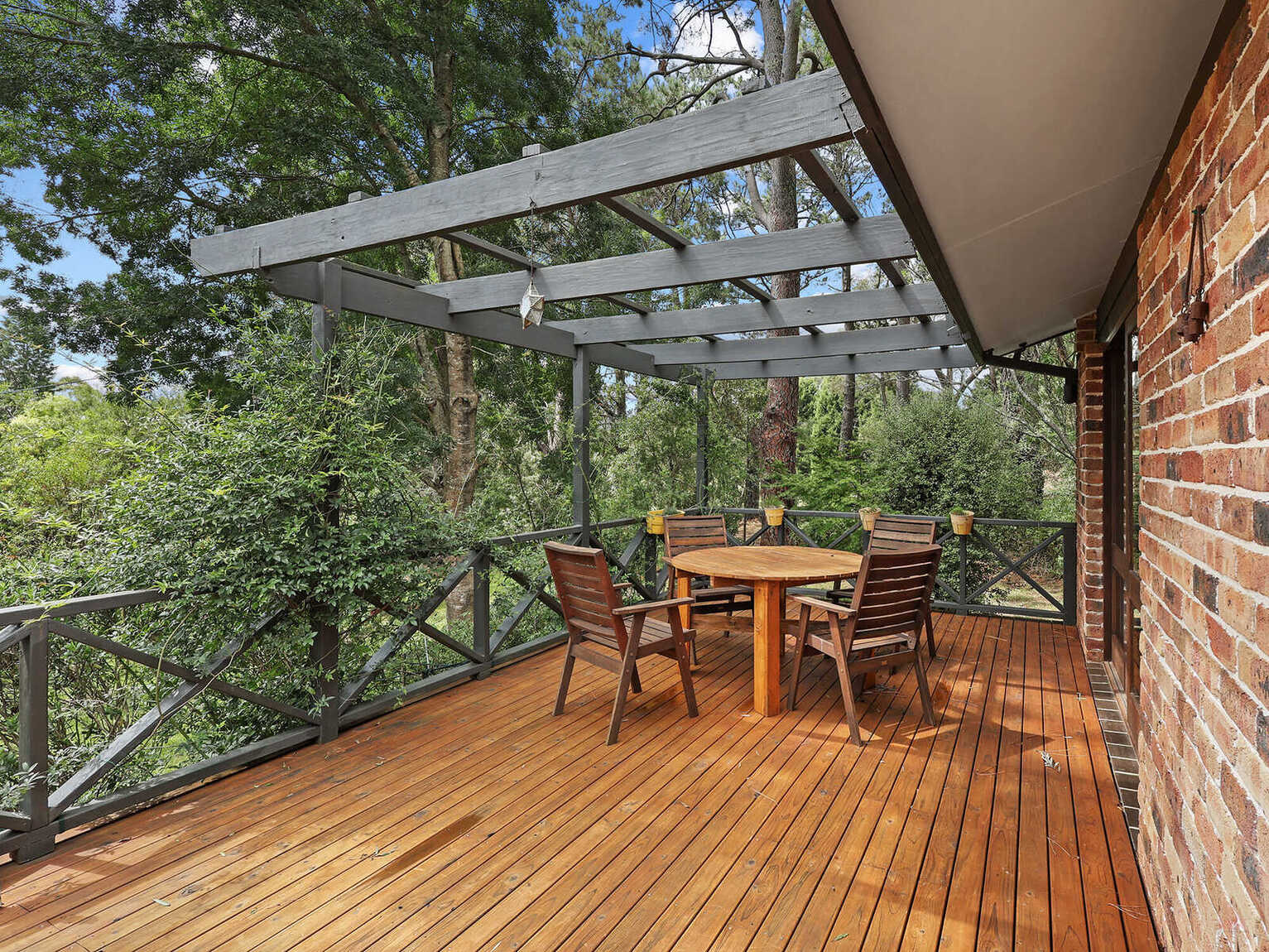9 Farnborough Drive Moss Vale 9 Farnborough Drive Moss Vale