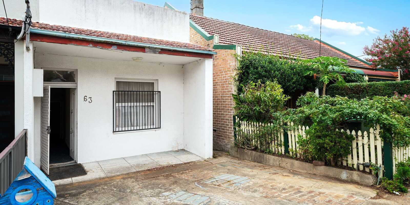 63 CROYDON ROAD Croydon