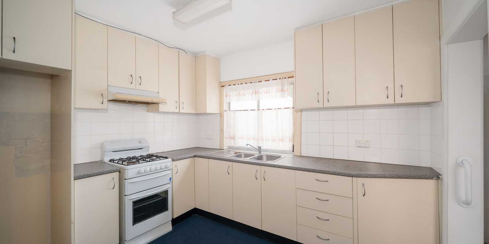 63 CROYDON ROAD Croydon