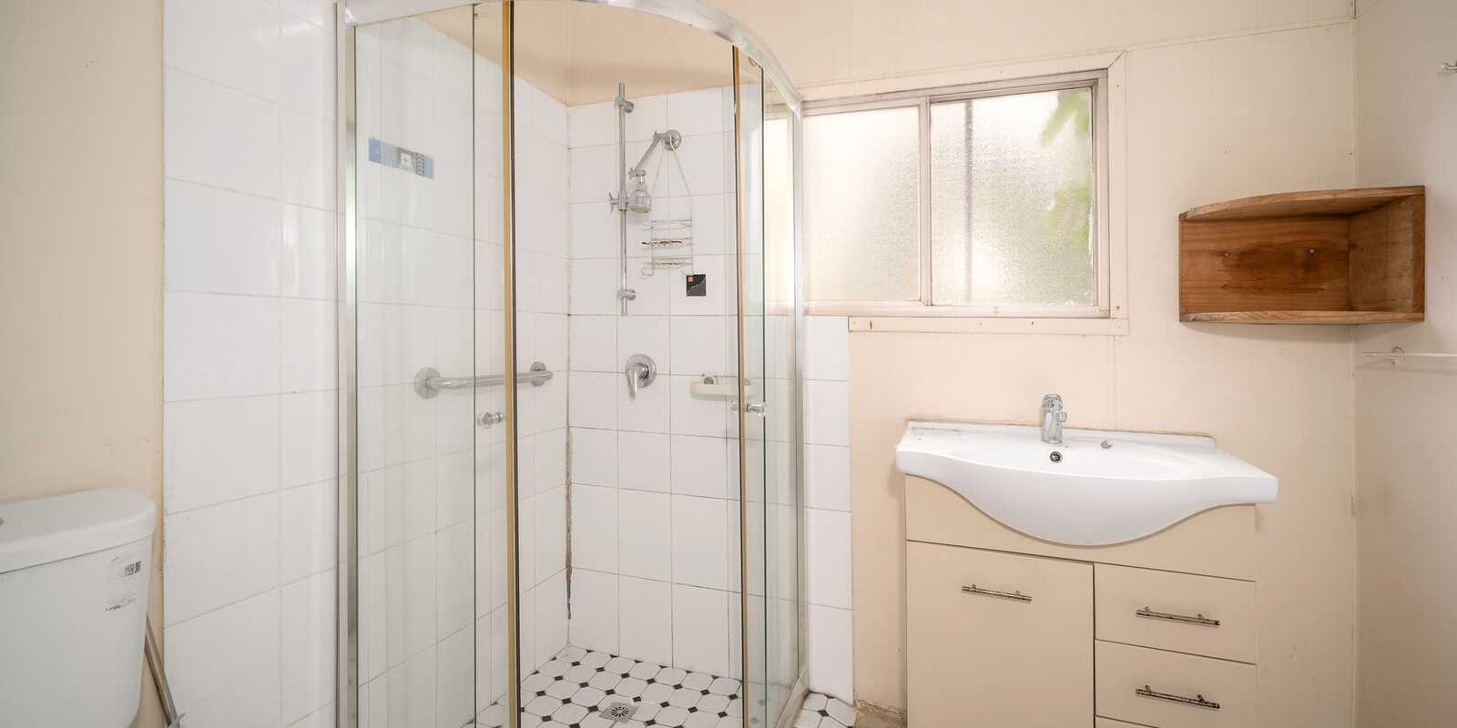 63 CROYDON ROAD Croydon
