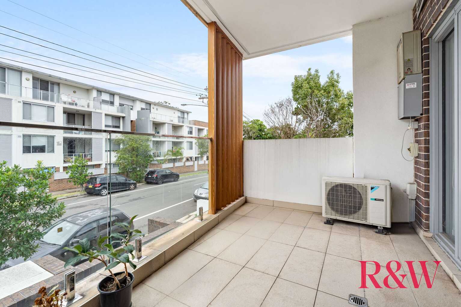 4/1 BEDE STREET Strathfield South