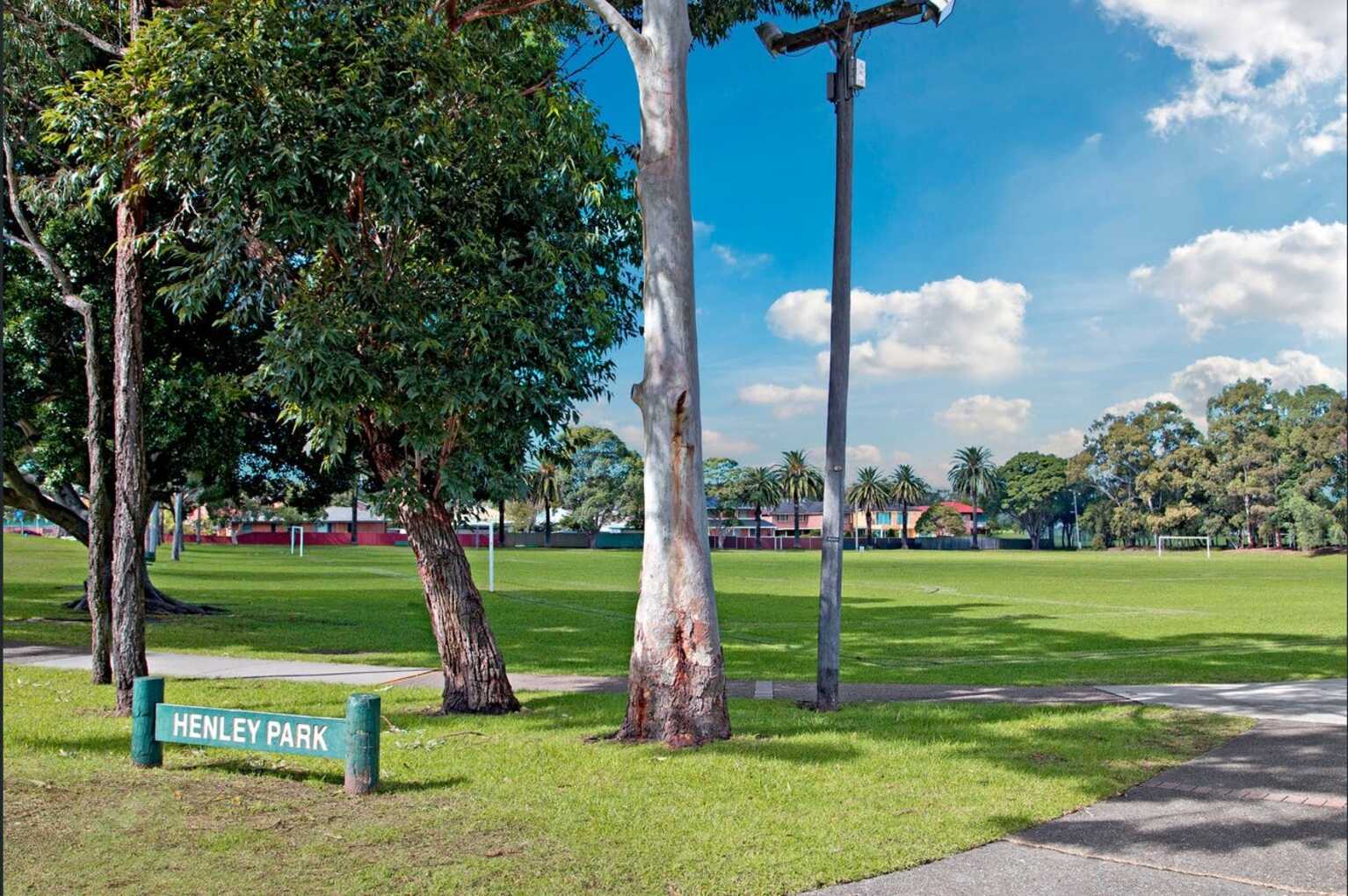 4/1 BEDE STREET Strathfield South