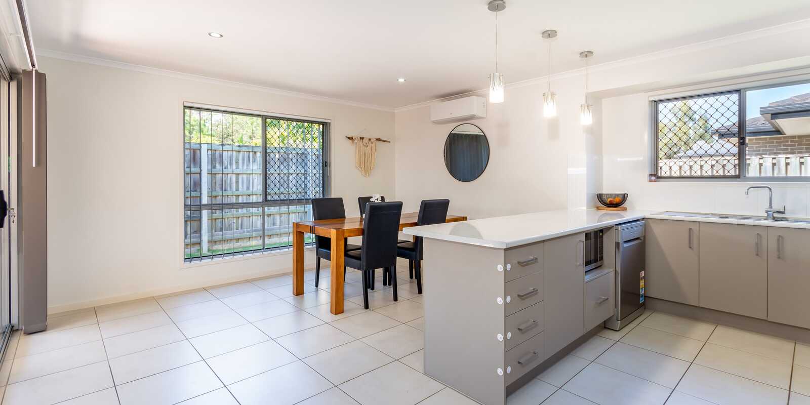 82 Bluestar Circuit Caboolture 82 Bluestar Circuit Caboolture