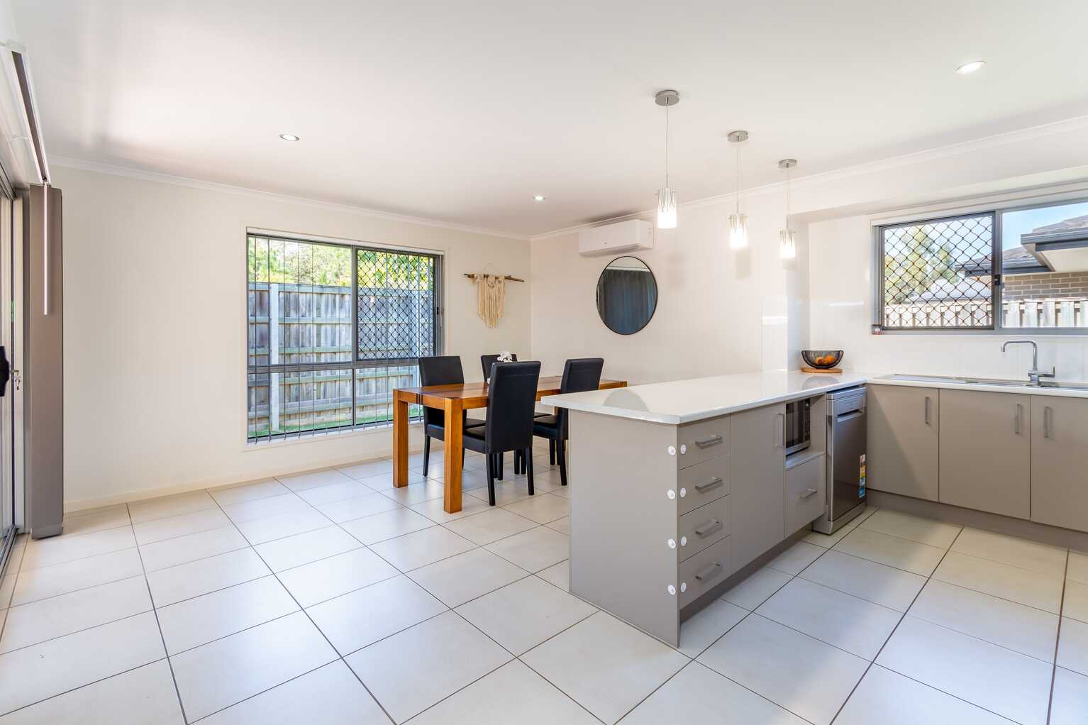 82 Bluestar Circuit Caboolture 82 Bluestar Circuit Caboolture