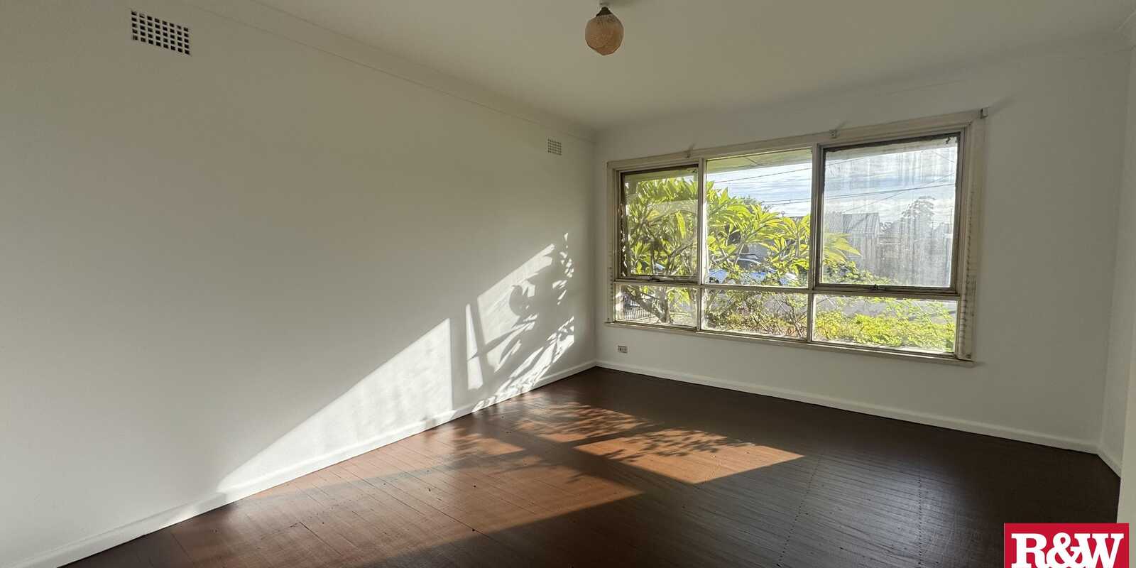 2 Jasmine Crescent Cabramatta
