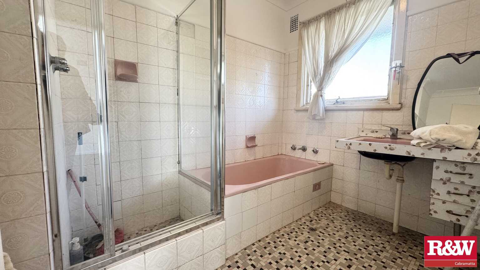2 Jasmine Crescent Cabramatta